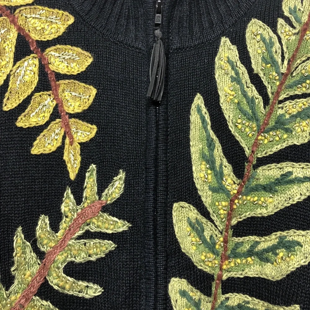Tiara Embroidered Zip Cardigan Leaf Design Black Size M - Picture 4 of 7